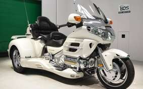 HONDA GL 1800 GOLD WING  TRIKE 2003 SC47