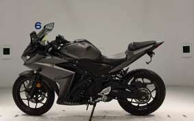 YAMAHA YZF-R25 RG10J