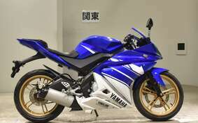 YAMAHA YZF-R125 RE06