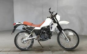 YAMAHA DT125 17F