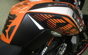 KTM 200 DUKE JUC4D