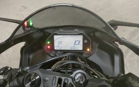 YAMAHA YZF-R3 2020 RH13J