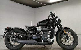 TRIUMPH BONNEVILLE BOBBER BLACK AD84HW