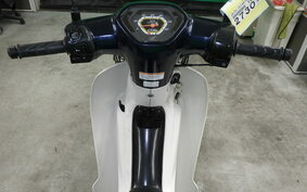 HONDA C110 SUPER CUB JA10