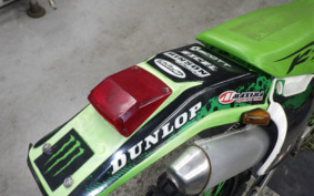 KAWASAKI KDX220SR DX220B