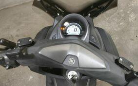 YAMAHA N-MAX 155 SG50J