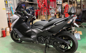 YAMAHA T-MAX 530 ABS 2015 SJ12J