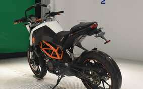 KTM 200 DUKE