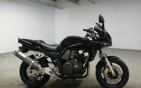 YAMAHA FZ400 1997 4YR