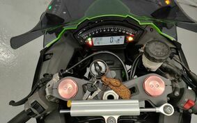 KAWASAKI ZX 10 NINJA R 2013 ZXT00J