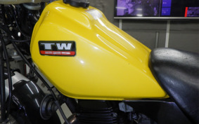 YAMAHA TW225 DG09J