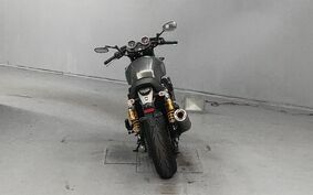 YAMAHA XJR1300 C 2015 RP194