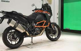 KTM 1290 SUPER ADVENTURE S 2018 V7940