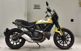 DUCATI SCRAMBLER ICON 2015