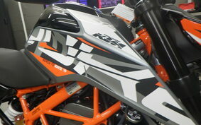 KTM 390 DUKE 2023 JPJ40