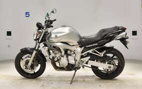 YAMAHA FAZER FZ6 N 2005 RJ07