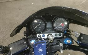 KAWASAKI ZRX1200 R 2003 ZRT20A