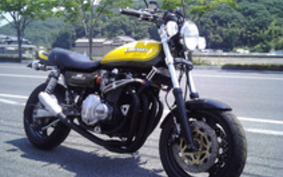 KAWASAKI 900 SUPER FOUR Z1 2003 Z1F