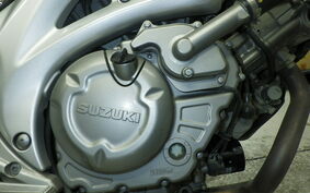 SUZUKI GLADIUS 2010 VK58A