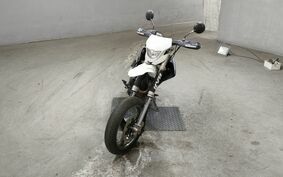 YAMAHA TW225 DG09J