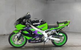 KAWASAKI ZX900R NINJA 2002 ZX900E