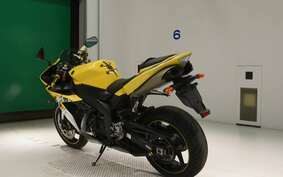 YAMAHA YZF-R1 2006