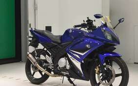 YAMAHA YZF-R15