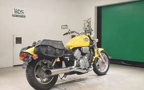 HONDA MAGNA 750 1993 RC43