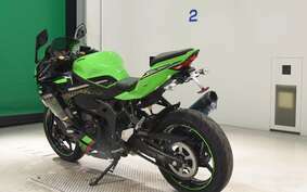 KAWASAKI ZX-25R ZX250E