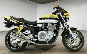 YAMAHA XJR1200 1996 4KG