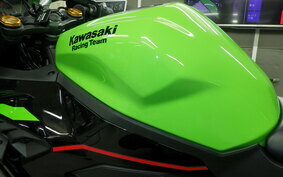 KAWASAKI ZX-25R ZX250E