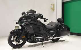 HONDA GL 1800 GOLD WING F6B 2013 SC68