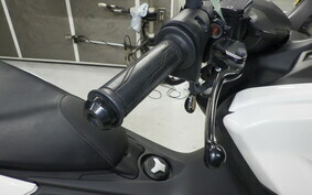 YAMAHA N-MAX SED6J