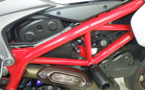 DUCATI HYPERMOTARD 821 SP 2013