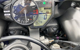 YAMAHA YZF-R1 2010 RN23