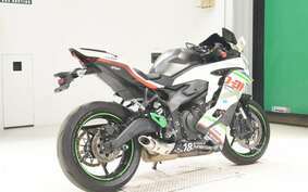 KAWASAKI ZX-25R ZX250E