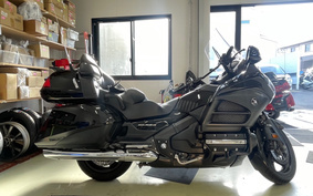 HONDA GL 1800 GOLD WING 2014 SC68