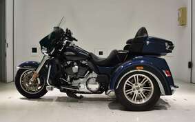 HARLEY FLHTCUTG TRIKE 2014