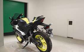 YAMAHA YZF-R125 RE45J