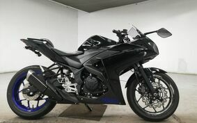 YAMAHA YZF-R25 RG10