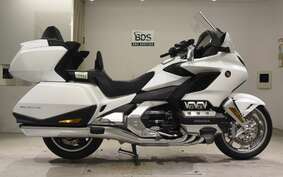 HONDA GL 1800 GOLD WING TOUR DCT 2022 SC79