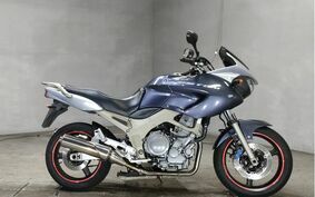 YAMAHA TDM900 2004 RN11