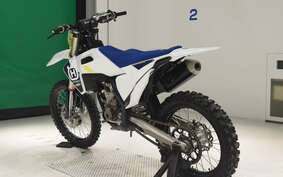 HUSQVARNA FC250