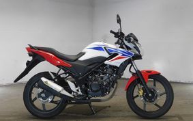 HONDA CB150R KC41