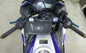 YAMAHA YZF-R25 RG10J