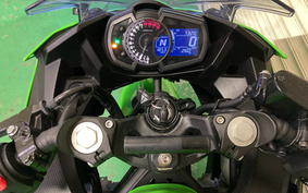 KAWASAKI NINJA 2019 EX400G