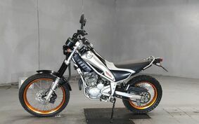 YAMAHA TRICKER DG16J