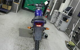 YAMAHA YBR125