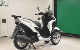 YAMAHA TRICITY 125 SE82J