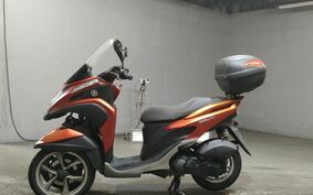 YAMAHA TRICITY 125 SE82J